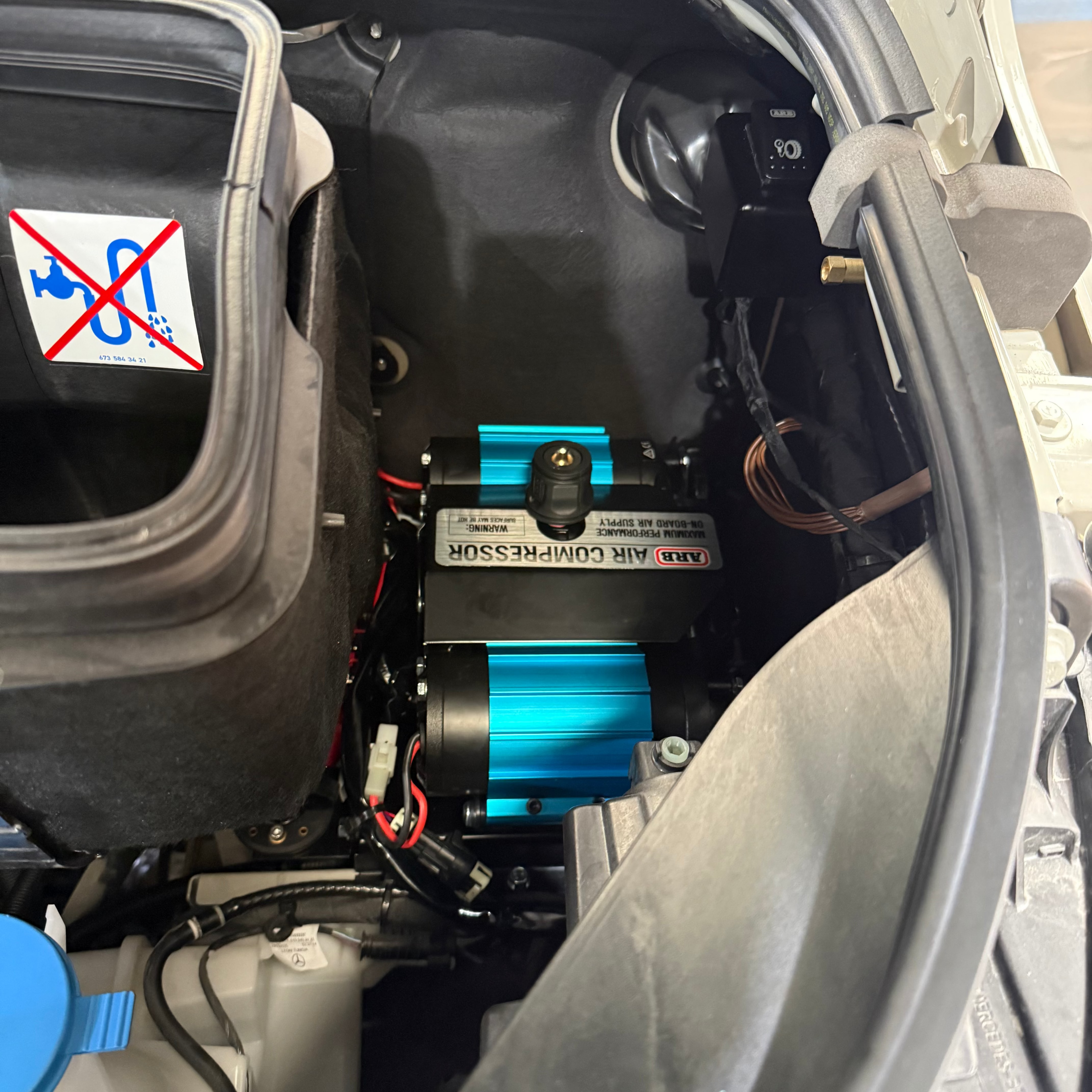 ARB Twin Compressor Bracket + Switch Mount To suit Mercedes Sprinter Van